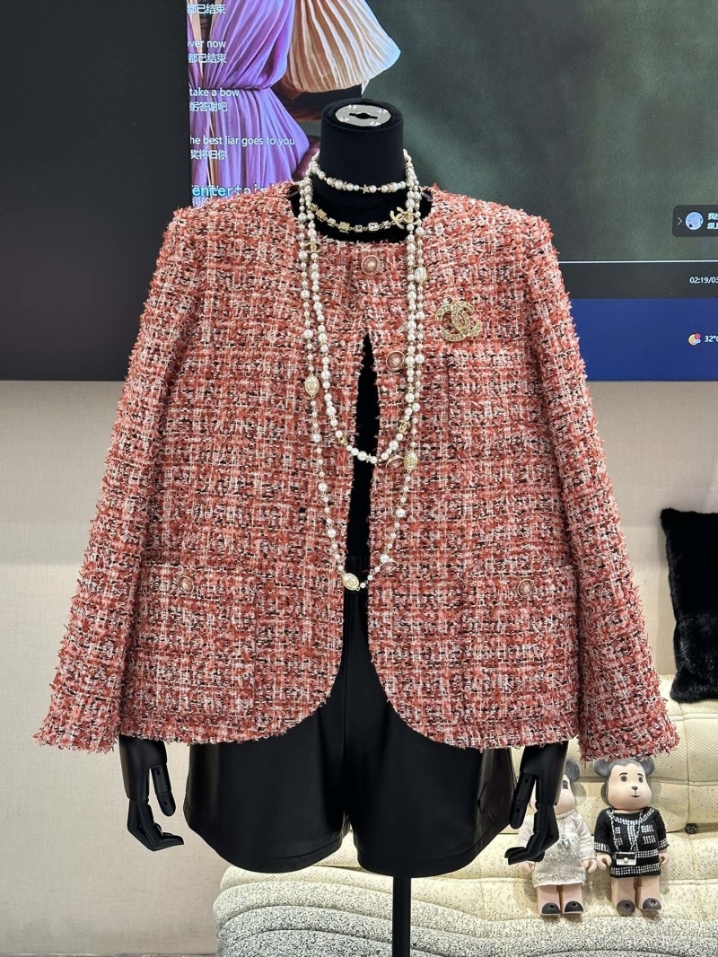Ch*el coats